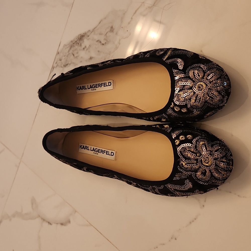 Karl Lagerfeld Sequin Embroidered Ballet Flats Size 8.5 US. GUC. Black and gold.